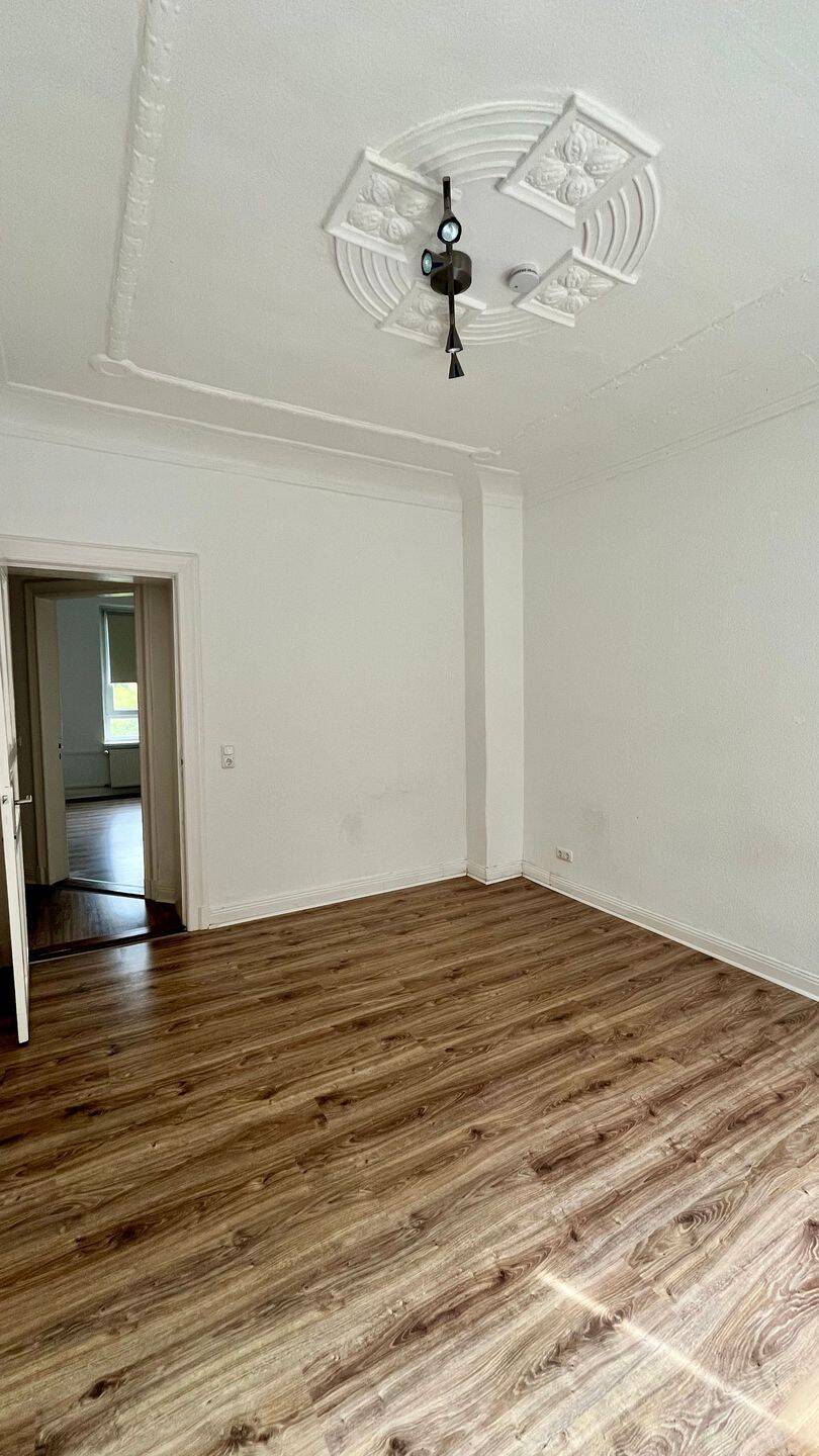 **Helle und freundliche Wohnung im 1. OG zum 01.06.2026** – Kiel – Vorschaubild 8