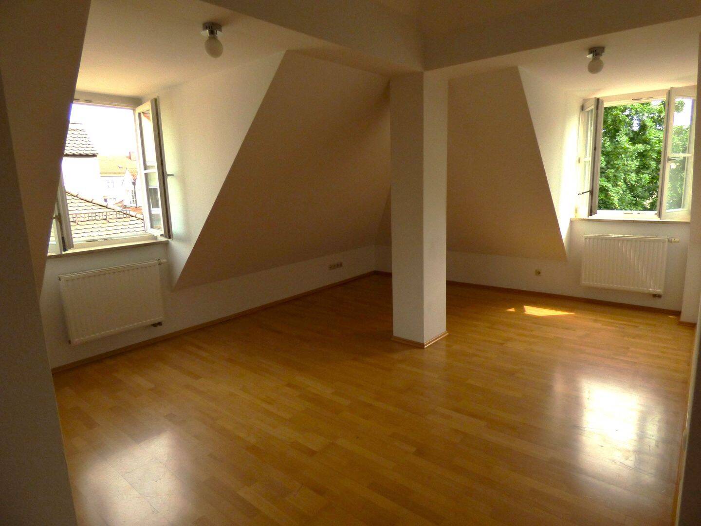 Stilvolles Wohnen im Denkmal - moderne Maisonette mit stabiler Mieteinnahme – Augsburg – Vorschaubild 4