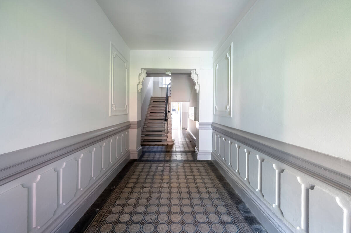 Vermietete Kapitalanlage-Wohnung mit effizientem Grundriss nahe Schloss Charlottenburg – Berlin – Vorschaubild 4