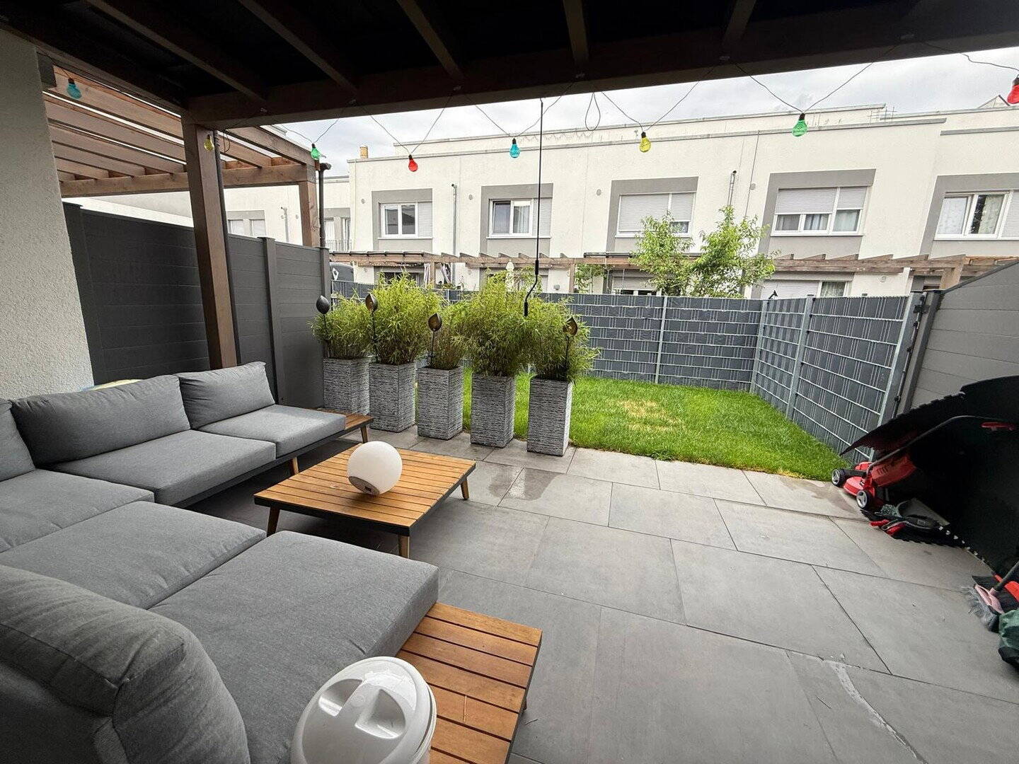 Großzügiges Townhouse - 2 Garten + Dachterrasse