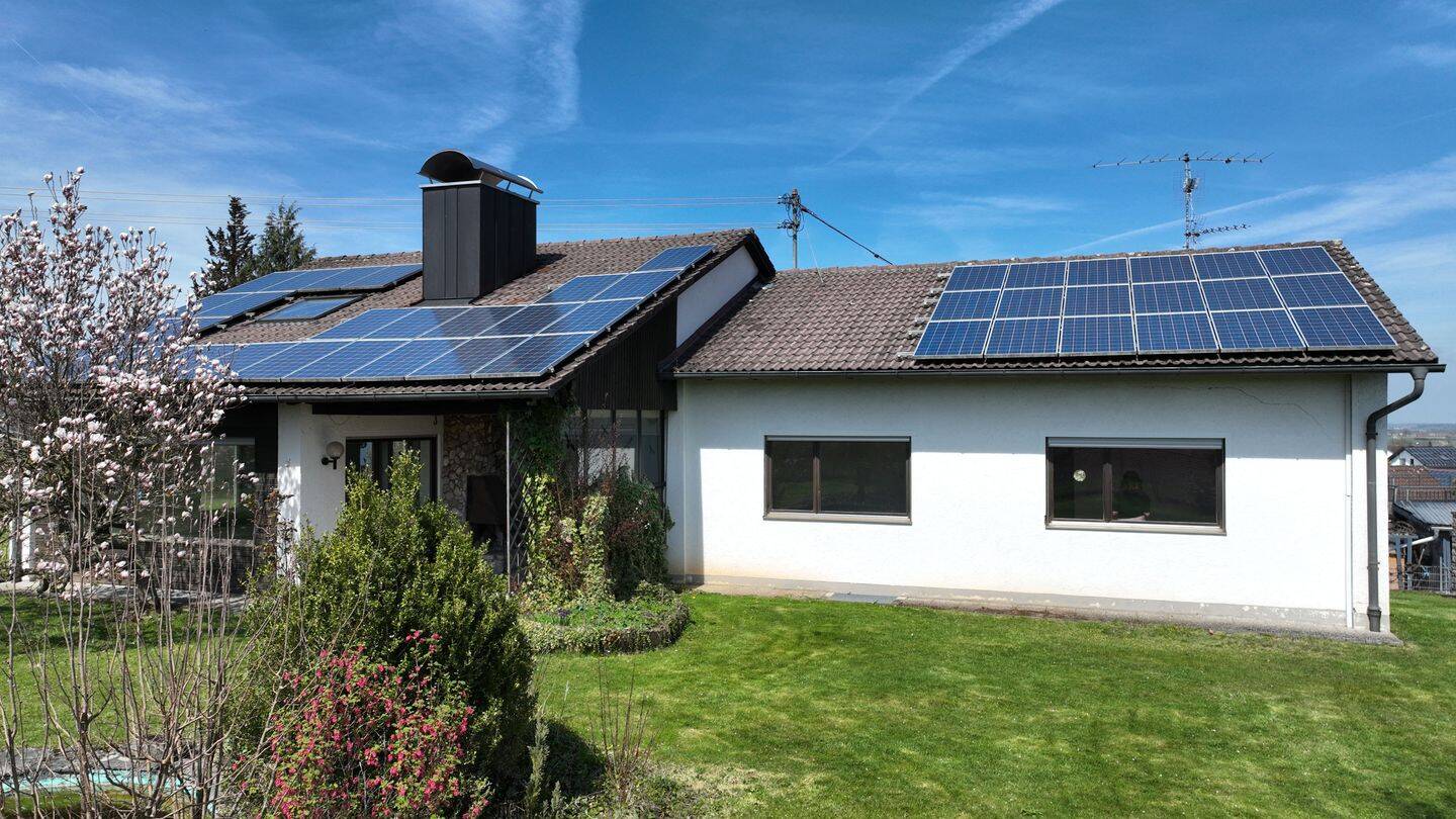 Ihr Traumgrundstück mit Alpenblick – Einfamilienhaus auf 1.425 m² in Denklingen – Denklingen – Vorschaubild 3