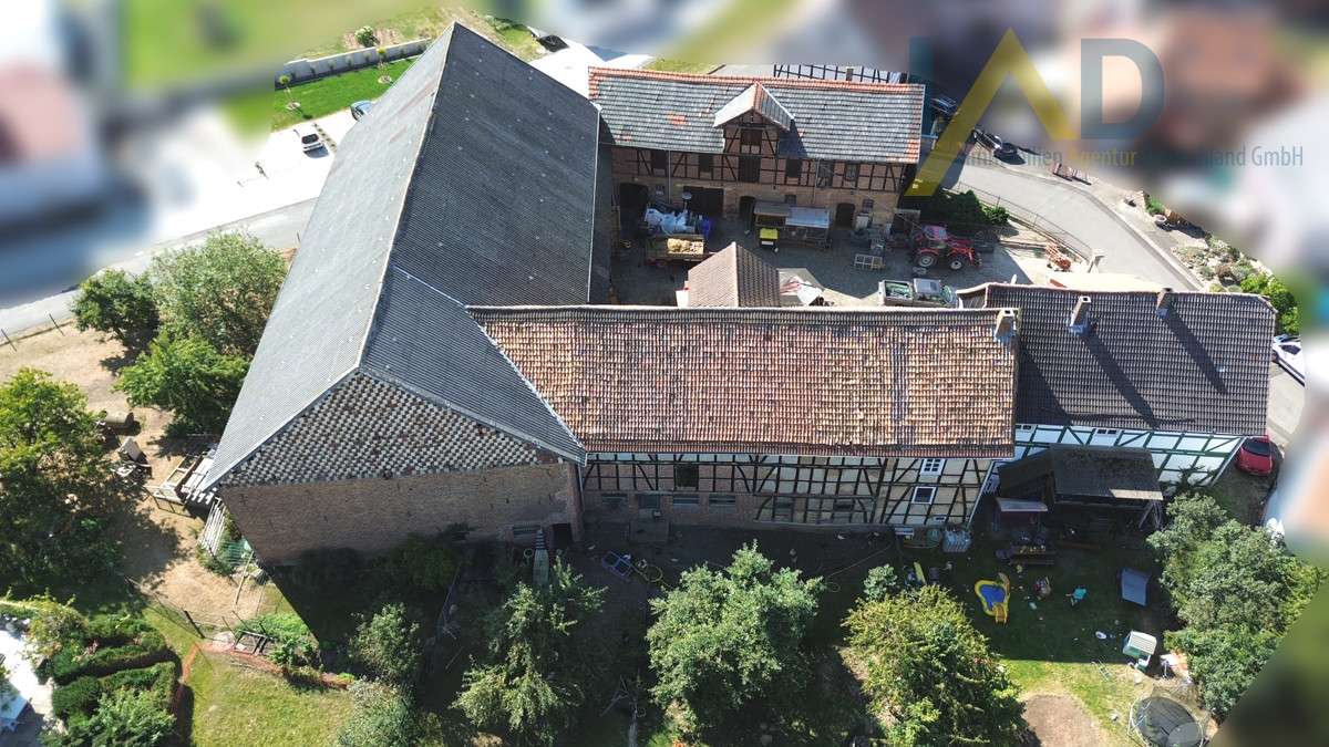 Einzigartiger Dreiseitenhof in Fritzlar Haddamar: Ihr Traum-Pferdehof oder Bauernhof wartet! – Fritzlar – Bild 1 von 9