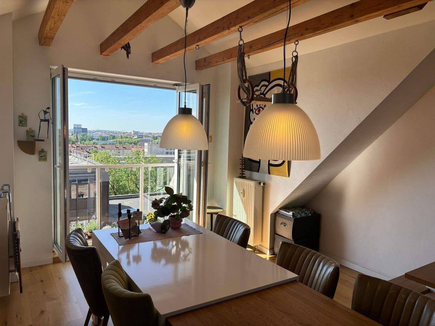 Tolle Maisonette-Wohnung für Altbau-Liebhaber: Nahe Altstadt & Wöhrder See in Nürnberg!