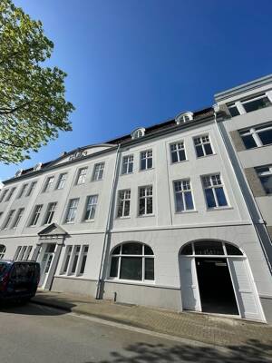 Großzügige 4-Zimmer-Wohnung zwischen Innenstadt und Hauptbahnhof - ideal für WGs! – 26122 Oldenburg – Vorschaubild 2