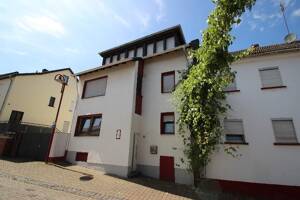 Modernisiertes Mehrfamilienhaus mit Garage große Sonnenterrasse mit Fernblick Ruhiglage Bad Breisig