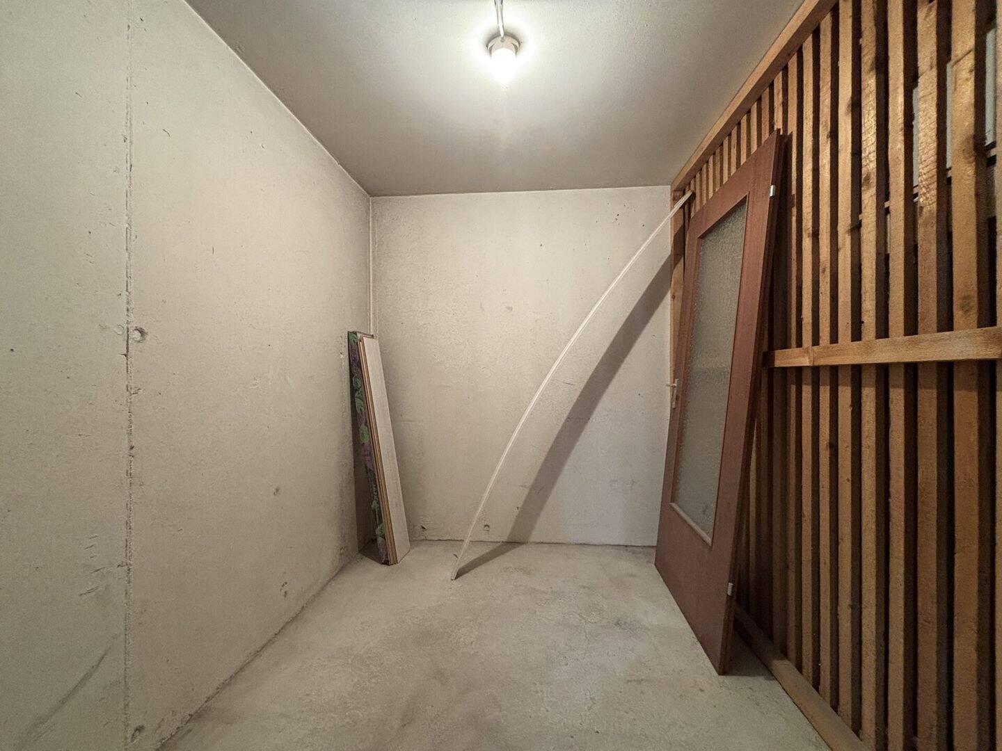 Renditestarke 1-Zimmer Wohnung mit Tiefgaragenstellplatz im beliebten Stuttgarter Westen – Stuttgart – Vorschaubild 9