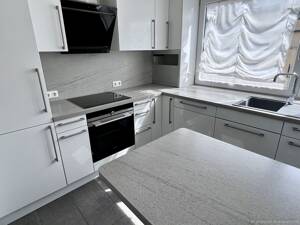 Großzügige 3-Zimmer-Wohnung mit zwei sonnigen Dachterrassen und Weitblick – 93051 Regensburg – Vorschaubild 7