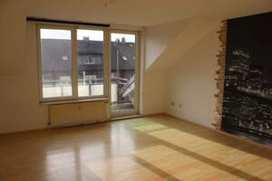 DUISBURG RHEINHAUSEN FRIEMERSHEIM WUNDERSCHÖNE 3 ZKB DACHGESCHOSS-WOHNUNG IN RUHIGER LAGE