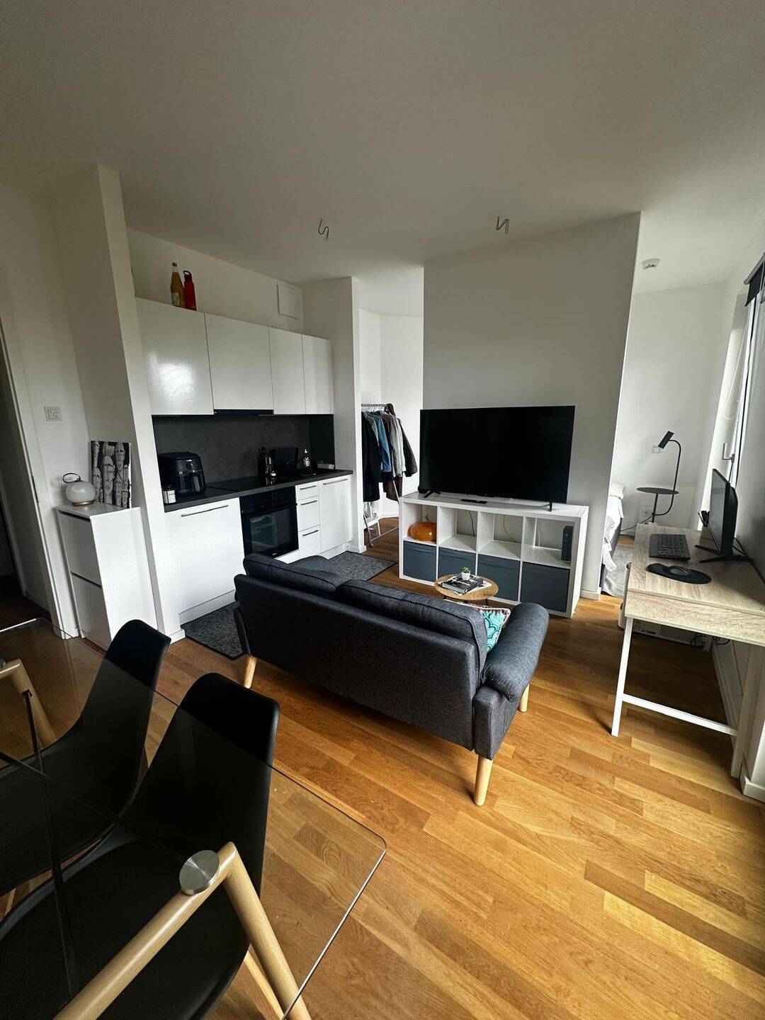 Furnished Studio Apartment for Sublet in the Heart of Prenzlauer Berg – Available from 1 July 2026 – Berlin – Vorschaubild 8
