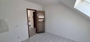 GELEGENHEIT!!! TOP RENOVIERTE 3 ZIMMER DACHGESCHOSS WOHNUNG in DUISBURG - RHEINHAUSEN - MITTE!!! – 47226 Duisburg – Vorschaubild 8