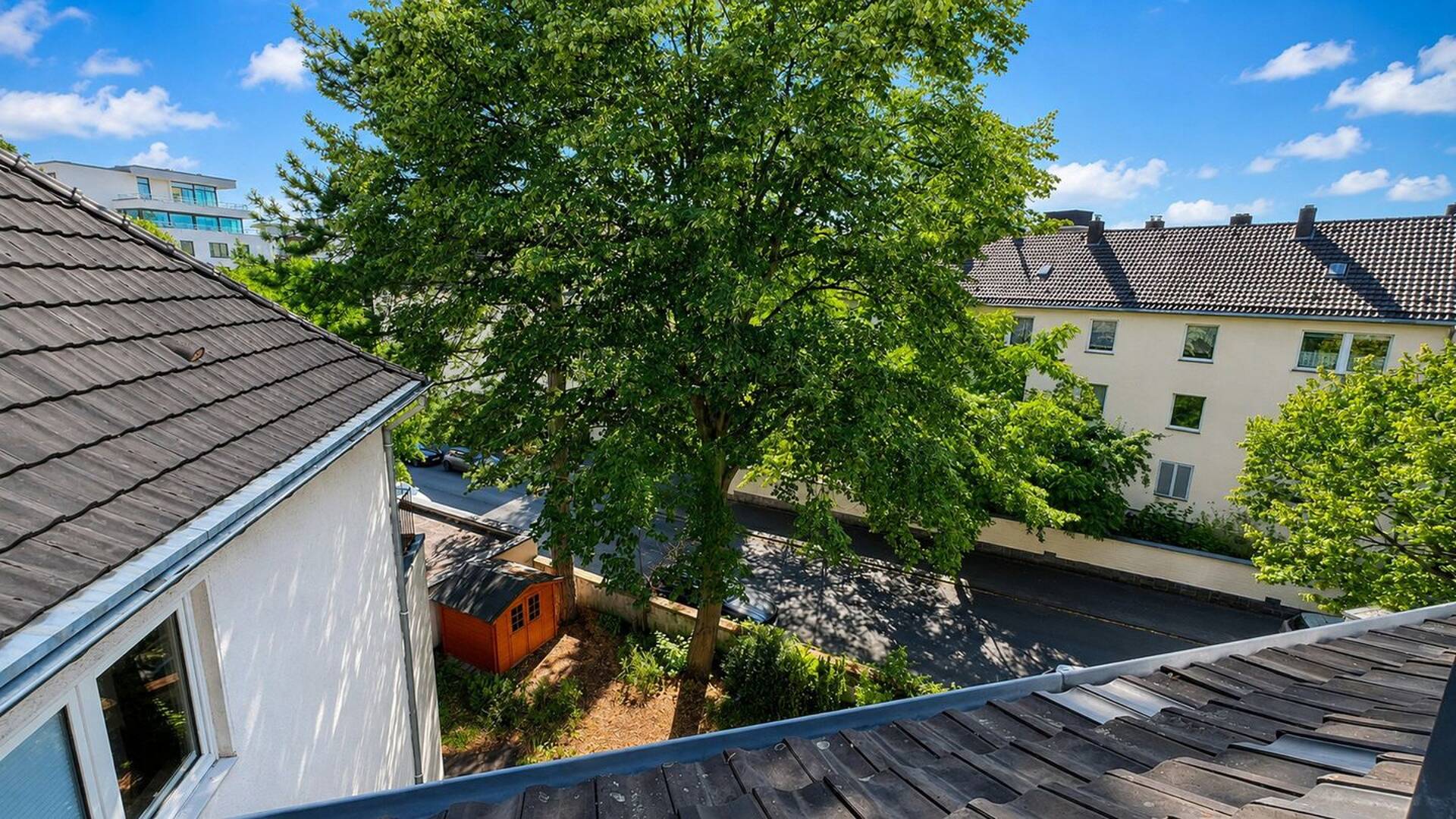 Dachgeschosswohnung in 50668 Köln mit 42 m² kaufen