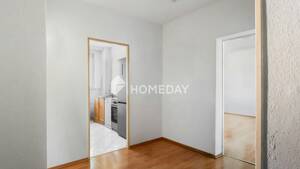 Bezugsfreie, lichtdurchflutete 2-Zimmer-Wohnung mit Balkon und Aufzug – 13359 Berlin – Vorschaubild 6