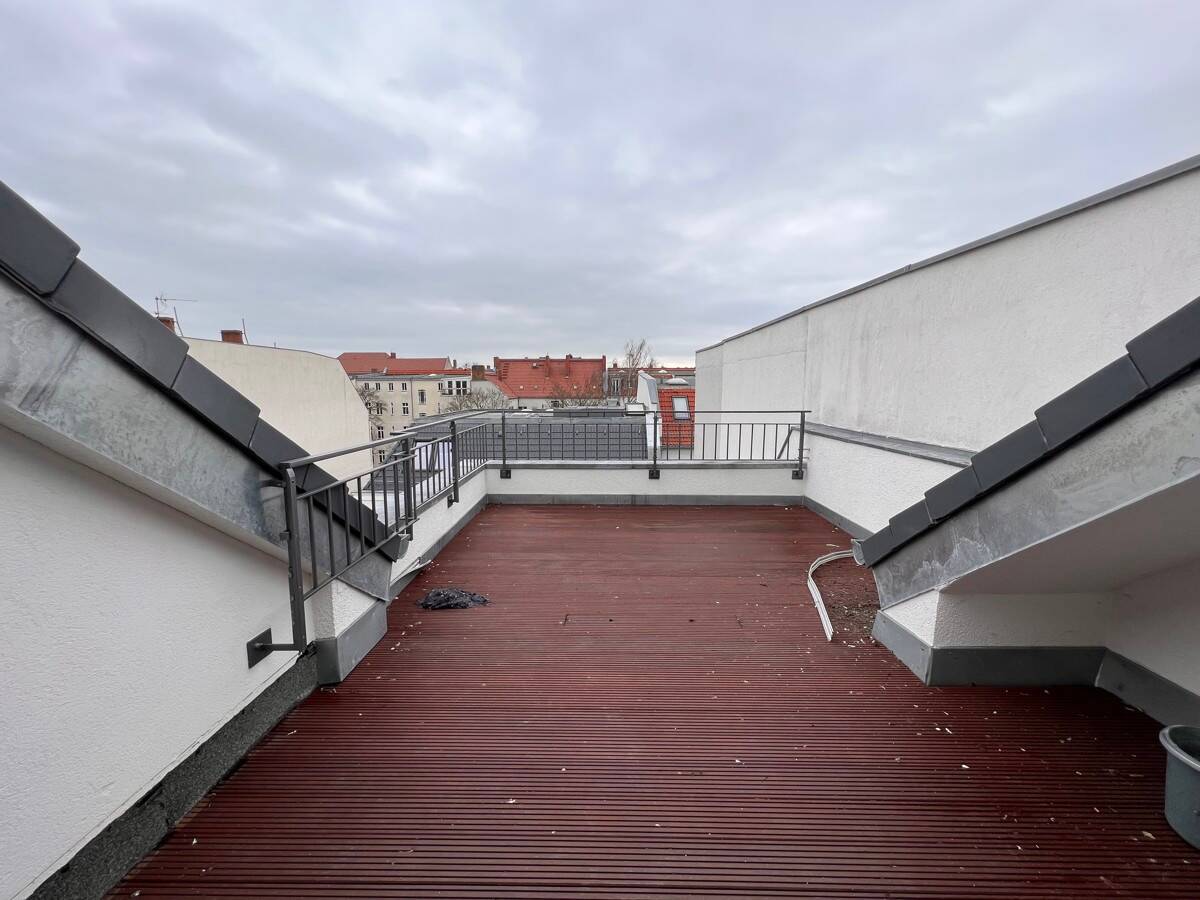 Zweitbezug im PENTHOUSE auf 2 Etagen - ca. 153 m², 4-Zi, TERRASSE, 2 Bäder, TG, LUXUS PUR per SOFORT