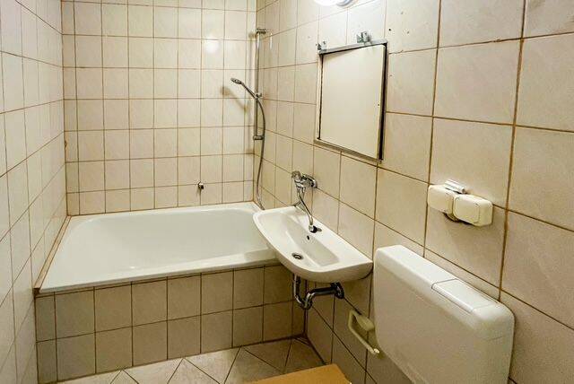 Moderne Wohlfühlwohnung mit Einbauküche und sonnigem Balkon! – Chemnitz – Vorschaubild 6