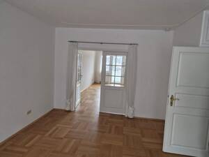 STU-Kräherwald - In begehrter Südhanglage - sehr gepflegtes Mehrfamilienhaus mit vielen Möglichkeiten – 70173 Stuttgart – Vorschaubild 5