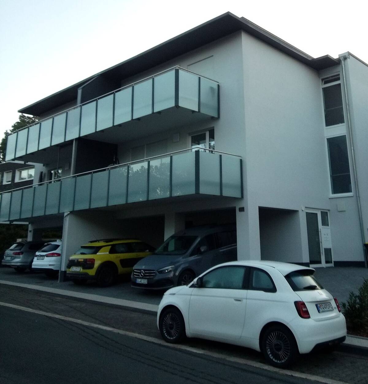 TOP Neubau 3,5 ZKB Terrasse und Balkon in Uni-Nähe – 57076 Siegen – Bild 1 von 9