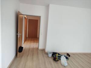 Barrierefreie Mietwohnung mit Balkon zum Einziehen und Wohlfühlen für Senioren! 2ZKBB mit z.T. betreutem Wohnen. – 26127 Oldenburg – Vorschaubild 2