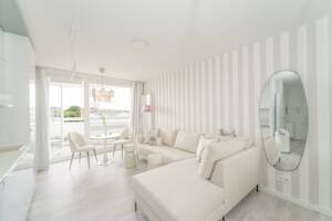 Saniertes Apartment in St. Pauli - Kapitalanlage ideal zur möblierten Vermietung – 20359 Hamburg – Vorschaubild 1