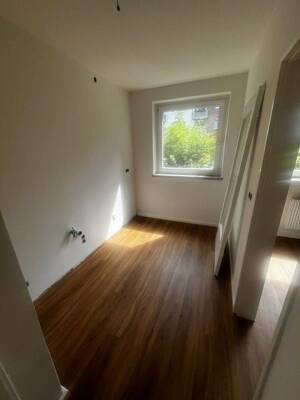 Bitte unsere Fragen beachten! HH-Rahlstedt, sanierte 2,5 Zimmer Wohnung im EG – 22143 Hamburg – Vorschaubild 7