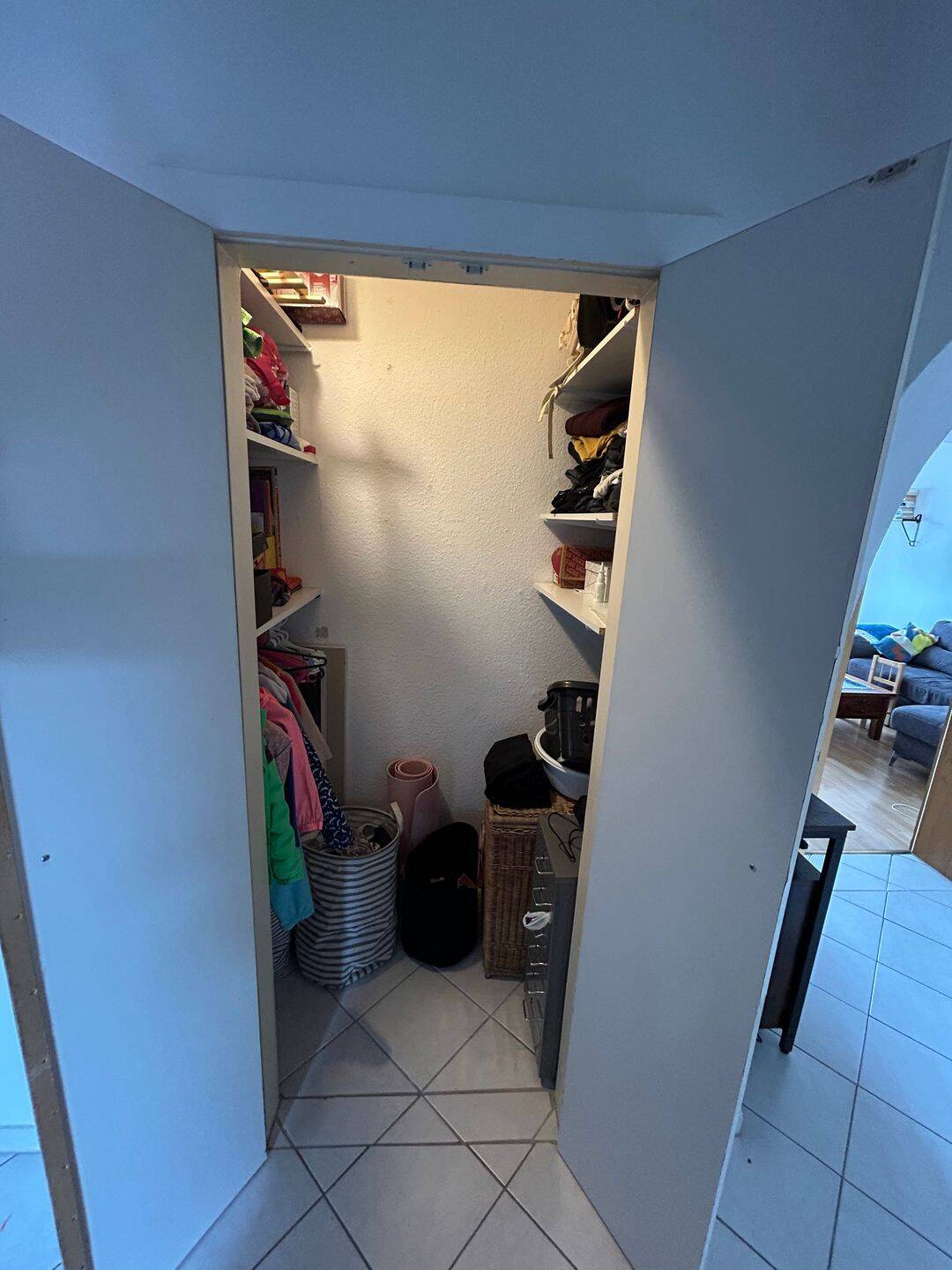 Helles 3 Zimmer Wohnung in St. Johannis zu vermieten – Nürnberg – Vorschaubild 3