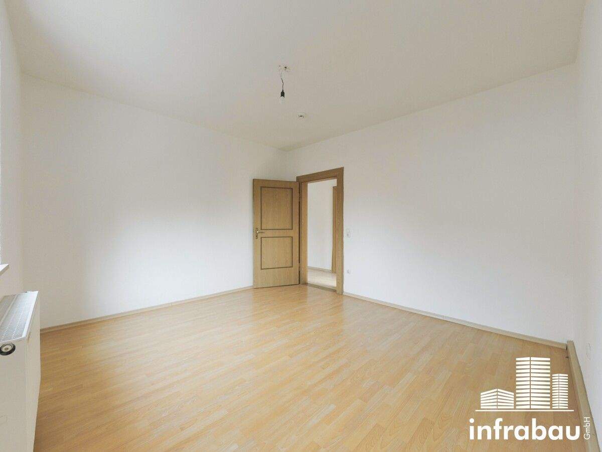 Flexible Kapitalanlage: 3-Zimmer-Wohnung - ideal für WG oder Monteure – Augsburg – Vorschaubild 4