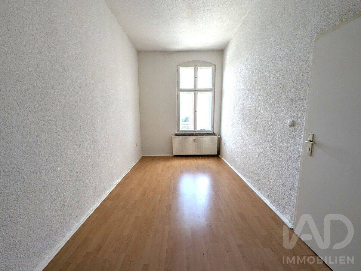 2-Zimmer-Wohnung am Bahnhof Lichtenberg – Berlin – Vorschaubild 3