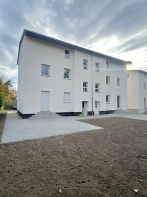 Große Doppelhaushälfte mit viel Platz in Magdeburg – 39122 Magdeburg – Vorschaubild 2