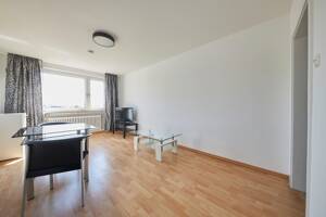 neu renovierte, moderne 1-Zimmer-Wohnung - S-West mit Aufzug - 1213 – 70174 Stuttgart – Vorschaubild 4