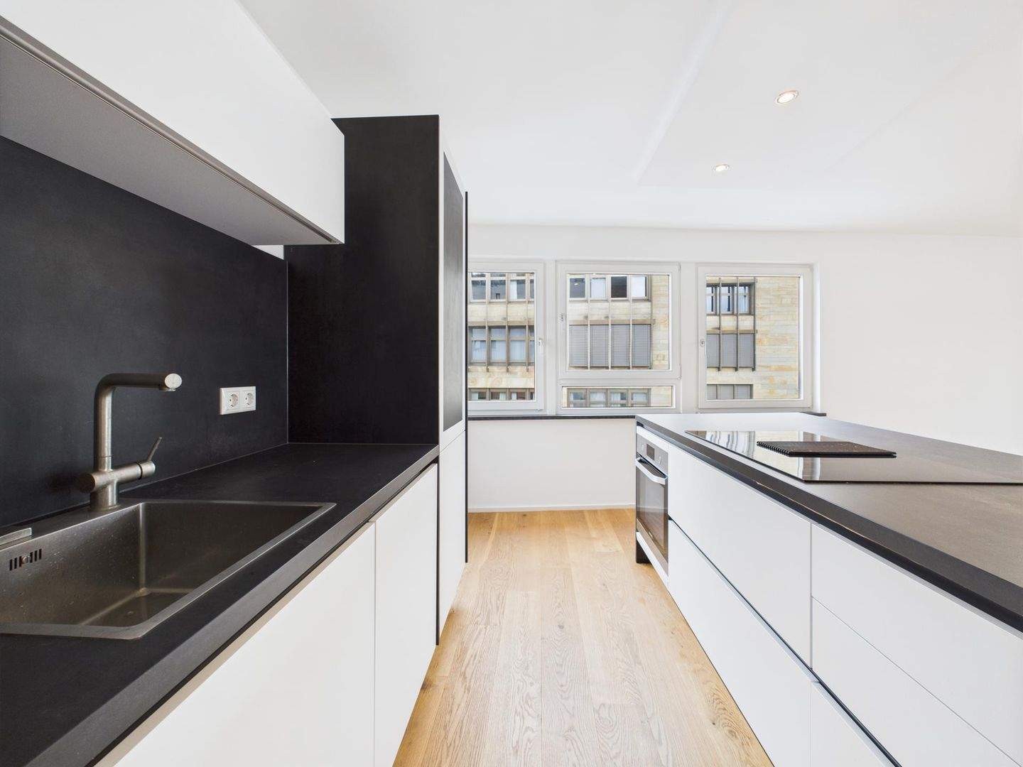Exklusive 3-Zi-Wohnung mit Panoramaterrasse - urbanes Wohnen nahe der Regensburger Altstadt! – Regensburg – Vorschaubild 8