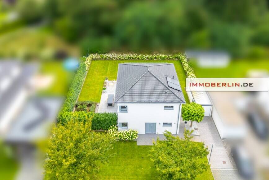 IMMOBERLIN.DE - Sehr attraktives Haus mit Sonnenterrasse, großem Garten & Garage in familiärer Lage – Wustermark – Vorschaubild 6