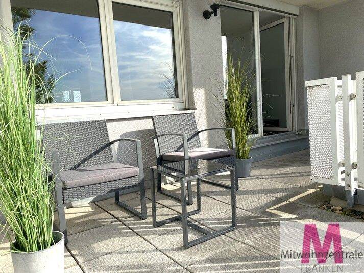 Neu renovierte Wohnung mit Dachterrasse – Nürnberg – Vorschaubild 5