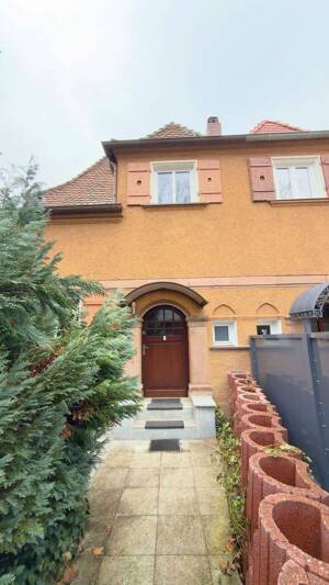Doppelhaushälfte von ca 1912 im Ensembleschutz - Renoviert - 4 Zimmer, Garten mit platz für Kinder in Nürnberg-Werderau – 90441 Nürnberg – Vorschaubild 3