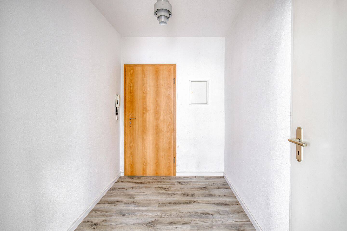Sonniges Single-Apartment mit großzügigem Balkon – Berlin – Vorschaubild 8