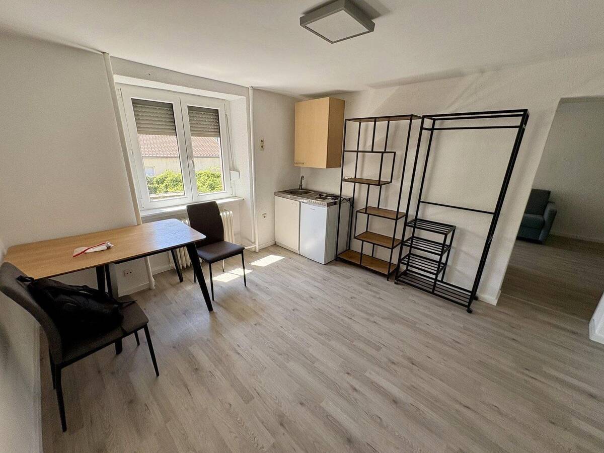 Renovierte und teilmöblierte 2-Zimmerwohnung in top Lage, nähe Berger Straße! – 60316 Frankfurt am Main – Bild 1 von 4