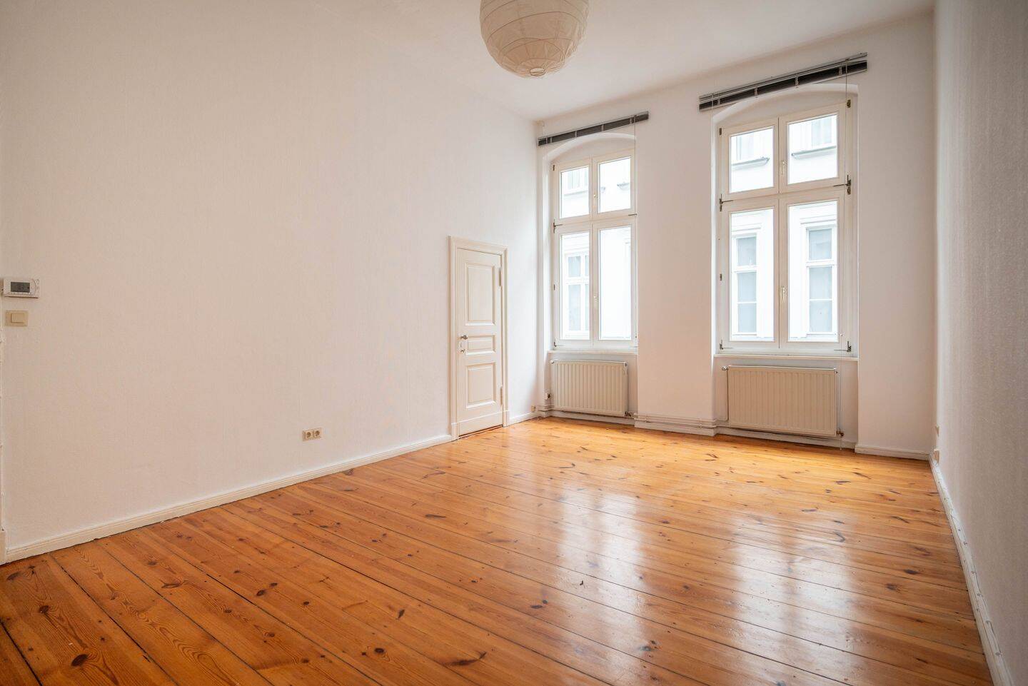 ?? Altbau Traum in ruhiger Seitenstraße - hochwertige 2-Zimmer Wohnung fußläufig zum KaDeWe – Berlin – Vorschaubild 2
