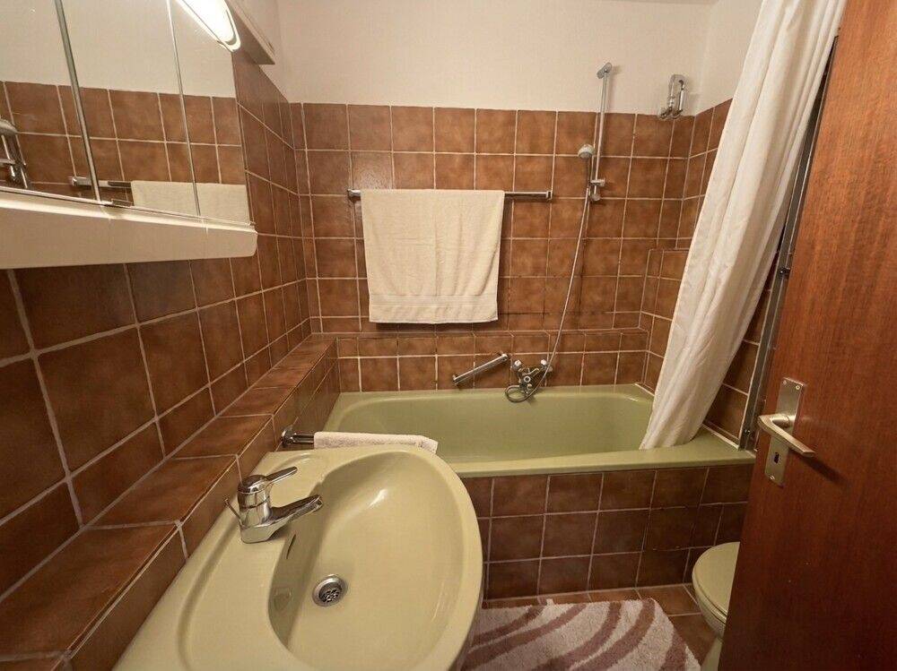 Bonn-Beuel: Vermietete 2-Zimmer-Eigentumswohnung mit ca. 52m² Wfl. und Terrasse im EG – Bonn – Vorschaubild 3