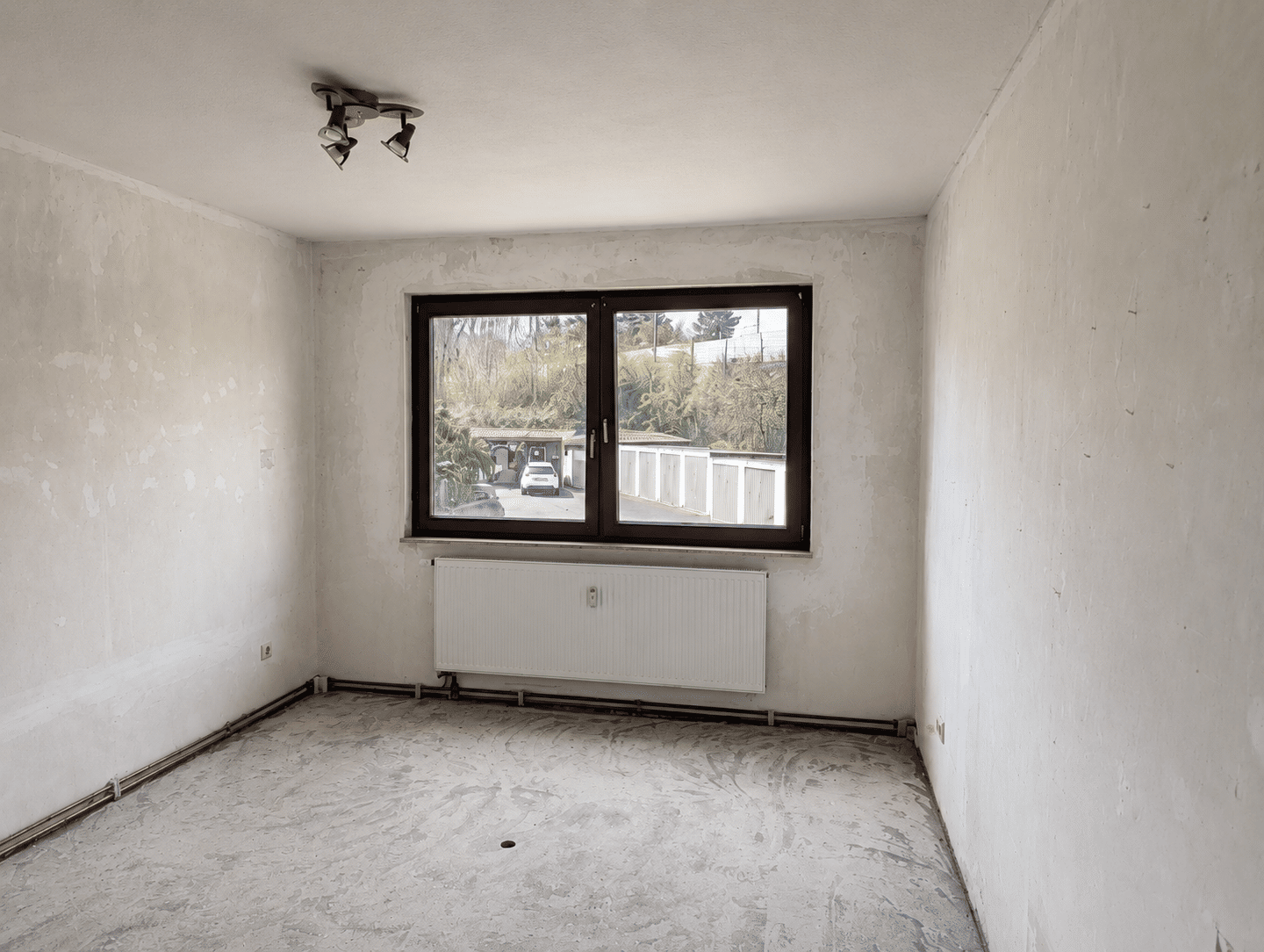 Verkauf Schön geschnittenene Rohbau Wohnung zum selber Sanieren zentral in Würzburg – Würzburg – Vorschaubild 4