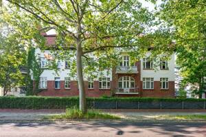 TOP-Chance für Kapitalanleger: Sonnige 4-Zimmer-Dachgeschosswohnung mit Südloggia - provisionsfrei – 12205 Berlin – Vorschaubild 7