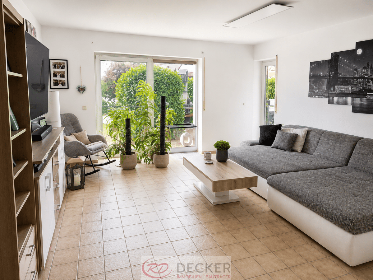 4-Zimmer-Erdgeschosswohnung mit großzügigem Garten