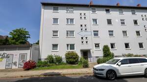 Großzügige Drei-Zimmerwohnung mit Garage in beliebter Wohngegend