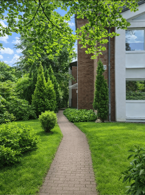 Schöne 3-Zimmer Erdgeschosswohnung mit Garten in Hamburg-Volksdorf – Hamburg – Vorschaubild 2
