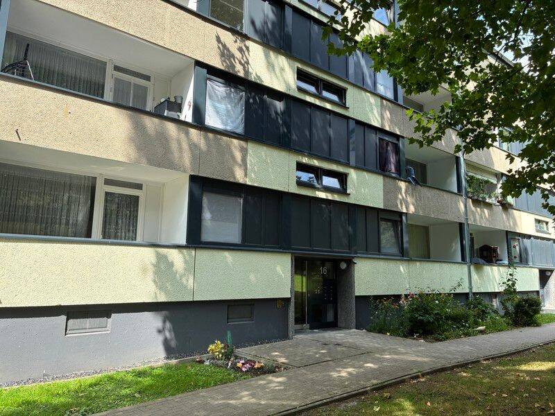 Neue Wohnung, neues Glück! Ansprechende 3,5-Zi.-Wohnung