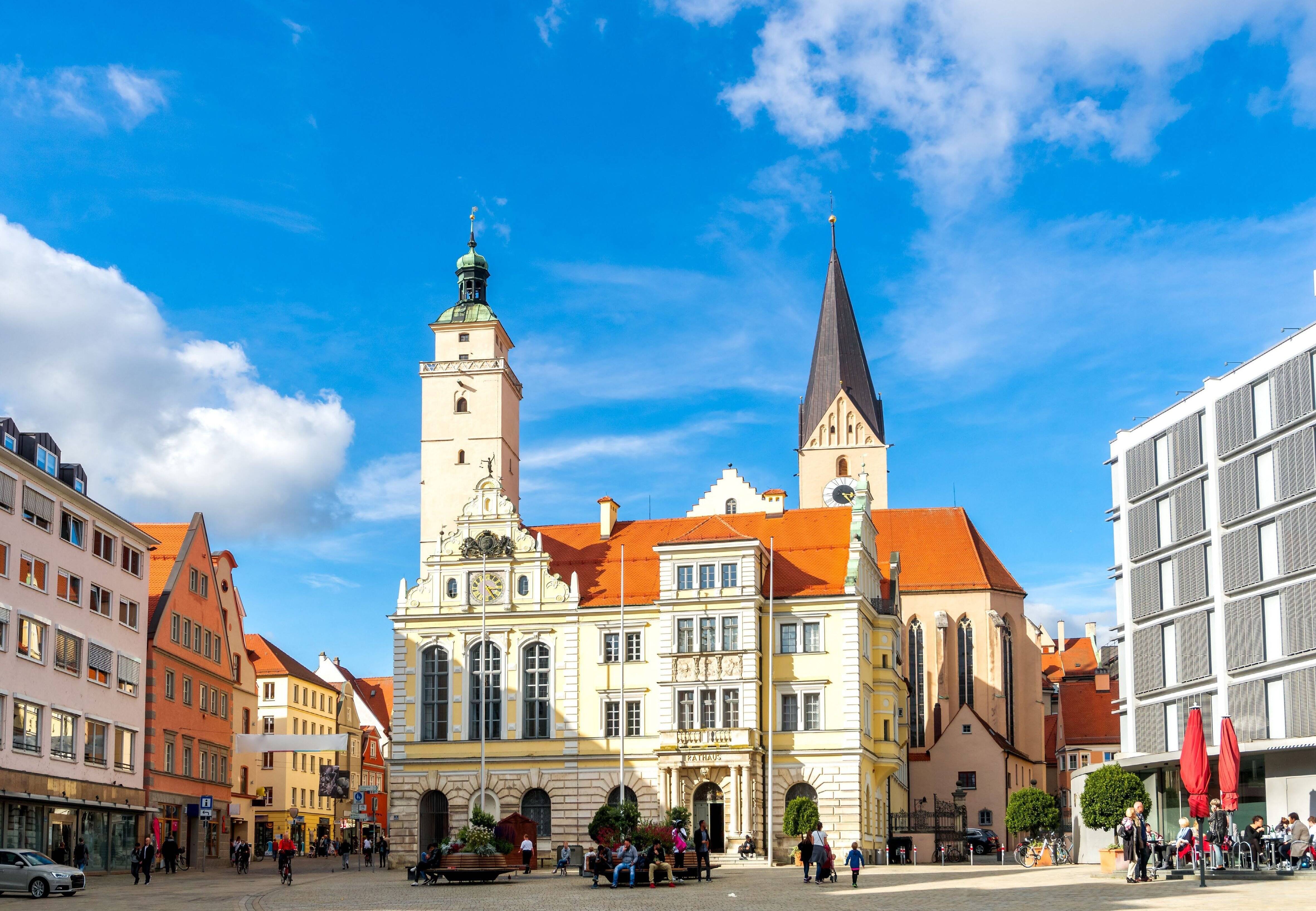 Neubau:Top Gelegenheit: 2 Zimmer Apartment mit Terrasse und Garten