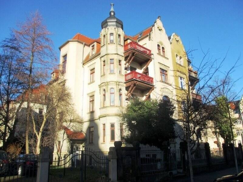 www.r-o.de  Dresden-Striesen - Viel Platz für die ganze Familie!