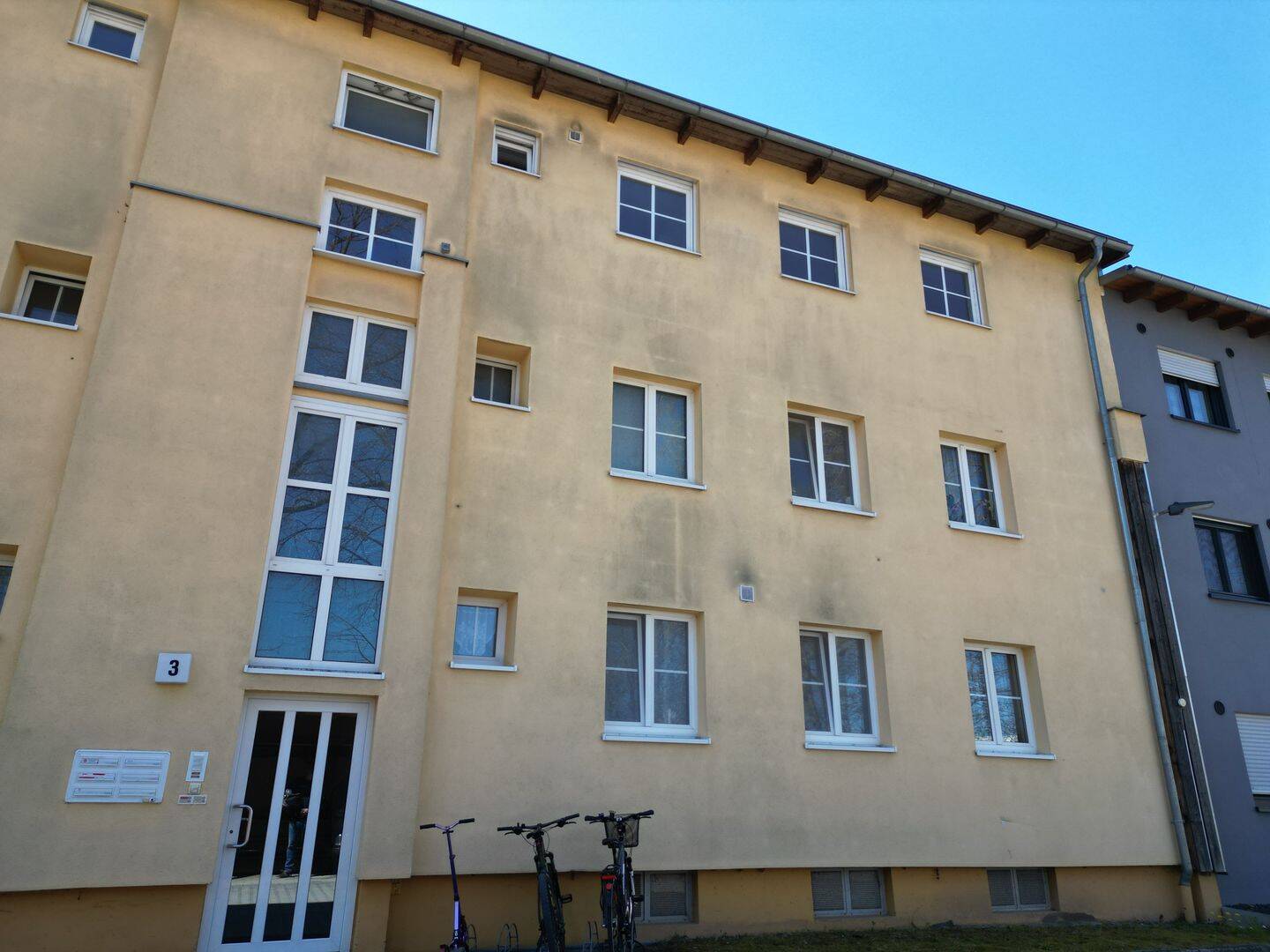 Helle, schöne 3 Zimmer Dachgeschoß Wohnung, SOFORT VERFÜGBAR – Ingolstadt – Vorschaubild 3
