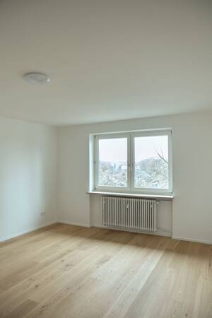 Hochwertig sanierte 2-Zimmer-Wohnung - Ideal für Eigennutzer & Kapitalanleger – 80637 München – Vorschaubild 4