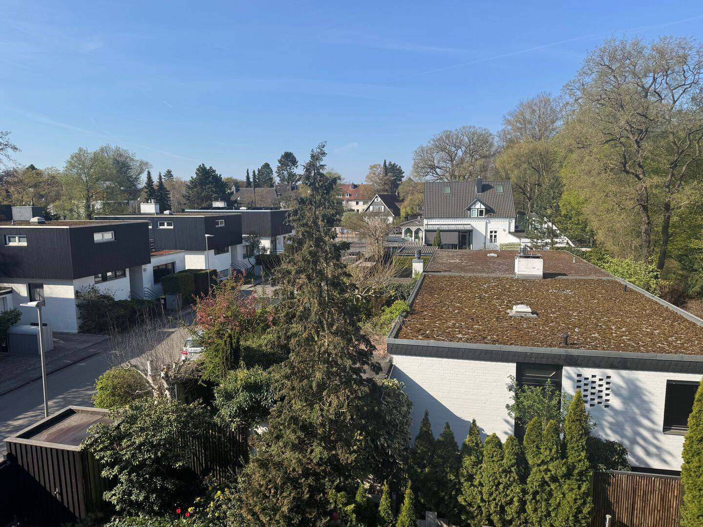 3 - Zi ETW , großzügiges, lichtdurchflutetes, offenes Wohnen mit Balkonen, Aufzug , Wellnessbereich mit Pool & Sauna , mitten im Grünen in Kirchrode – Hannover – Vorschaubild 5