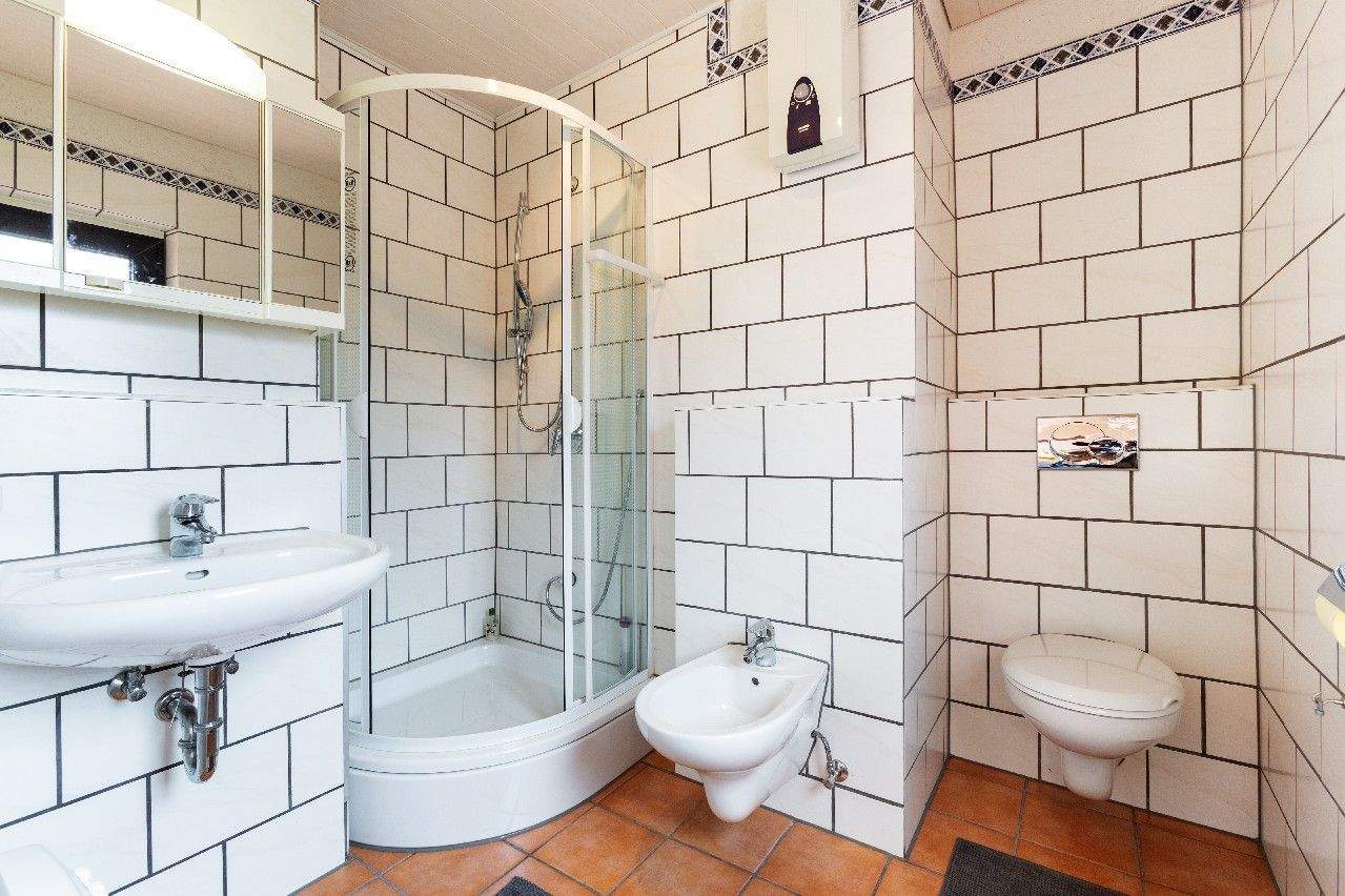 OPEN-HOUSE am 12.06.26! Großes 2-3-Familienhaus auf knapp 1.000 m² Grundstück – Leverkusen – Vorschaubild 4