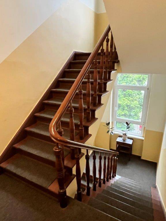 hell und ruhig im Gartenhaus – Berlin – Vorschaubild 6