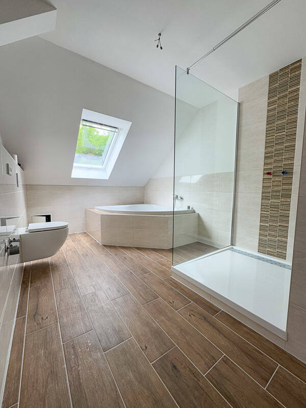 Mehrfamilienhaus in 08280 Aue-Bad Schlema mit 300 m² kaufen